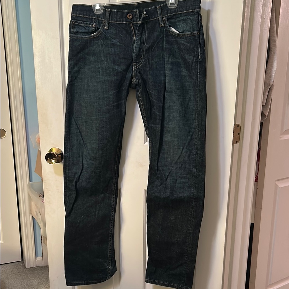 Men's Blue Jeans Levi’s 34 X 34 medium dark wash